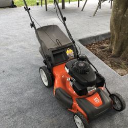 Lawnmower Husqvarna 