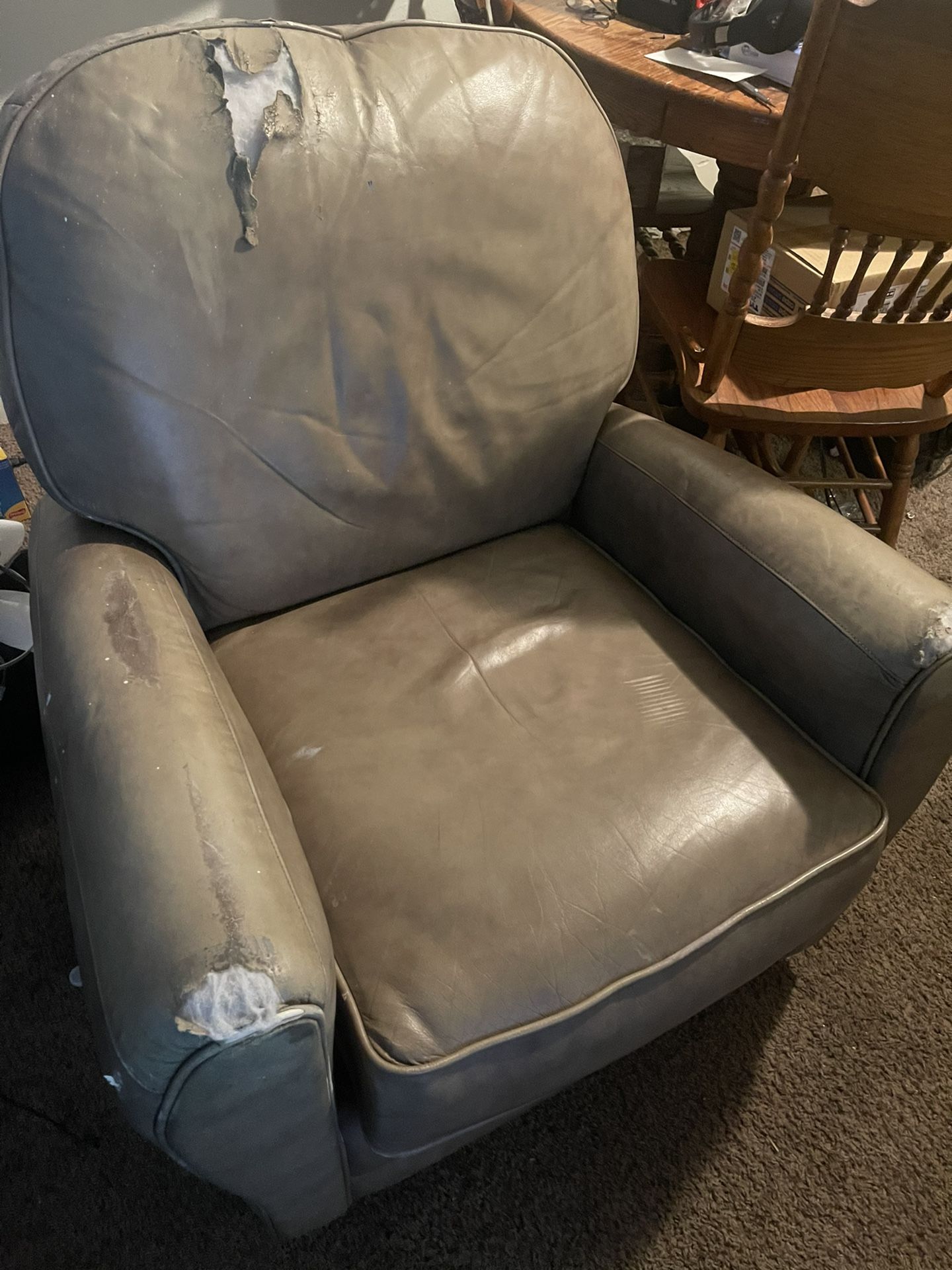 Free Recliner