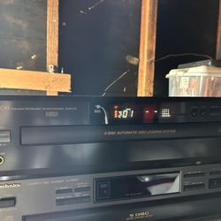 Denon DCM370 5 Disc Player 