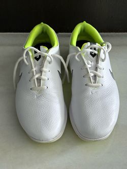 NIKE Air Zoom Victory Tour:  M7.5 -White / Volt