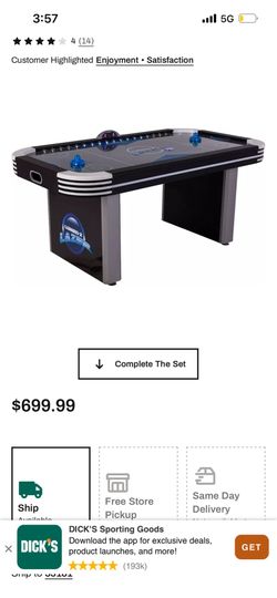 Air hockey table