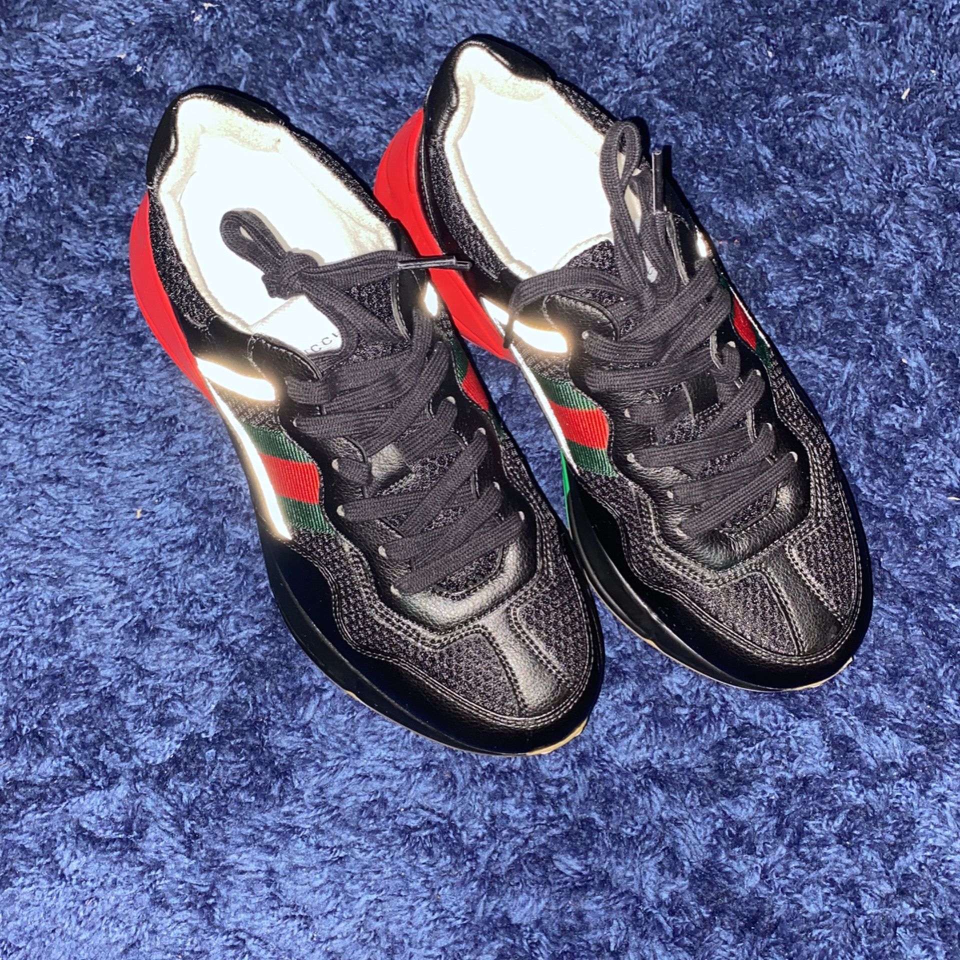 Gucci men Thyroid  sneakers 6.5 gucci/7US