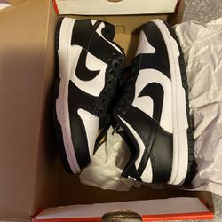 Nike Dunks New