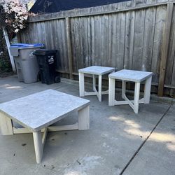 Coffee table and end table set