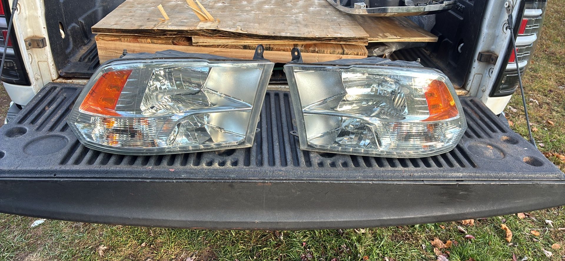 Heads Dodge 1500 Ram