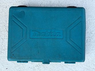 Vintage Makita 6011D 12V Cordless Drill Kit w/ DC1290A Charger Case - UNTESTED