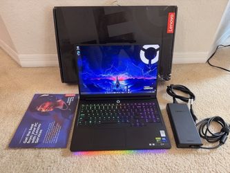 Lenovo Legion Pro 7i 16IAX10H Gen10 240Hz 2.7GHz Ultra 9 275 64GB 2TB RTX5090