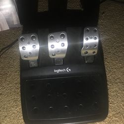 Logistics pedal for video games