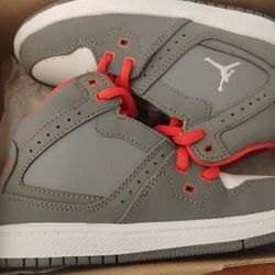 Jordan 1 Flight