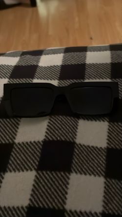 Locs Sunglasses 🆕