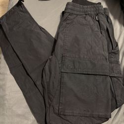 Men’s pac sun (slim cargo) joggers size small