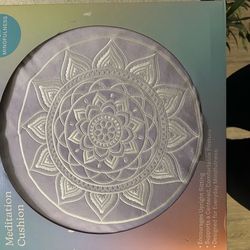 Meditation cushion