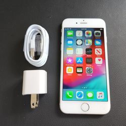 iPhone 6 - UNLOCKED - Like New  