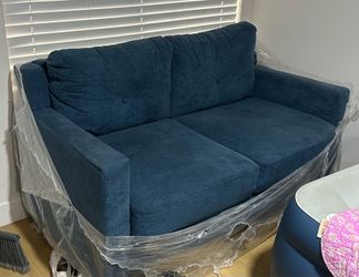 Love seat