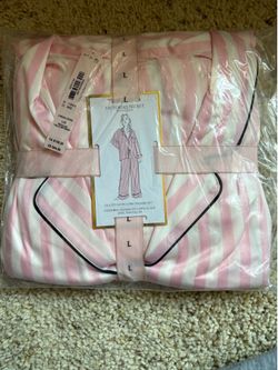 VS Satin long sleeve pajama set