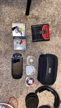 gameboy sp + psp with games 