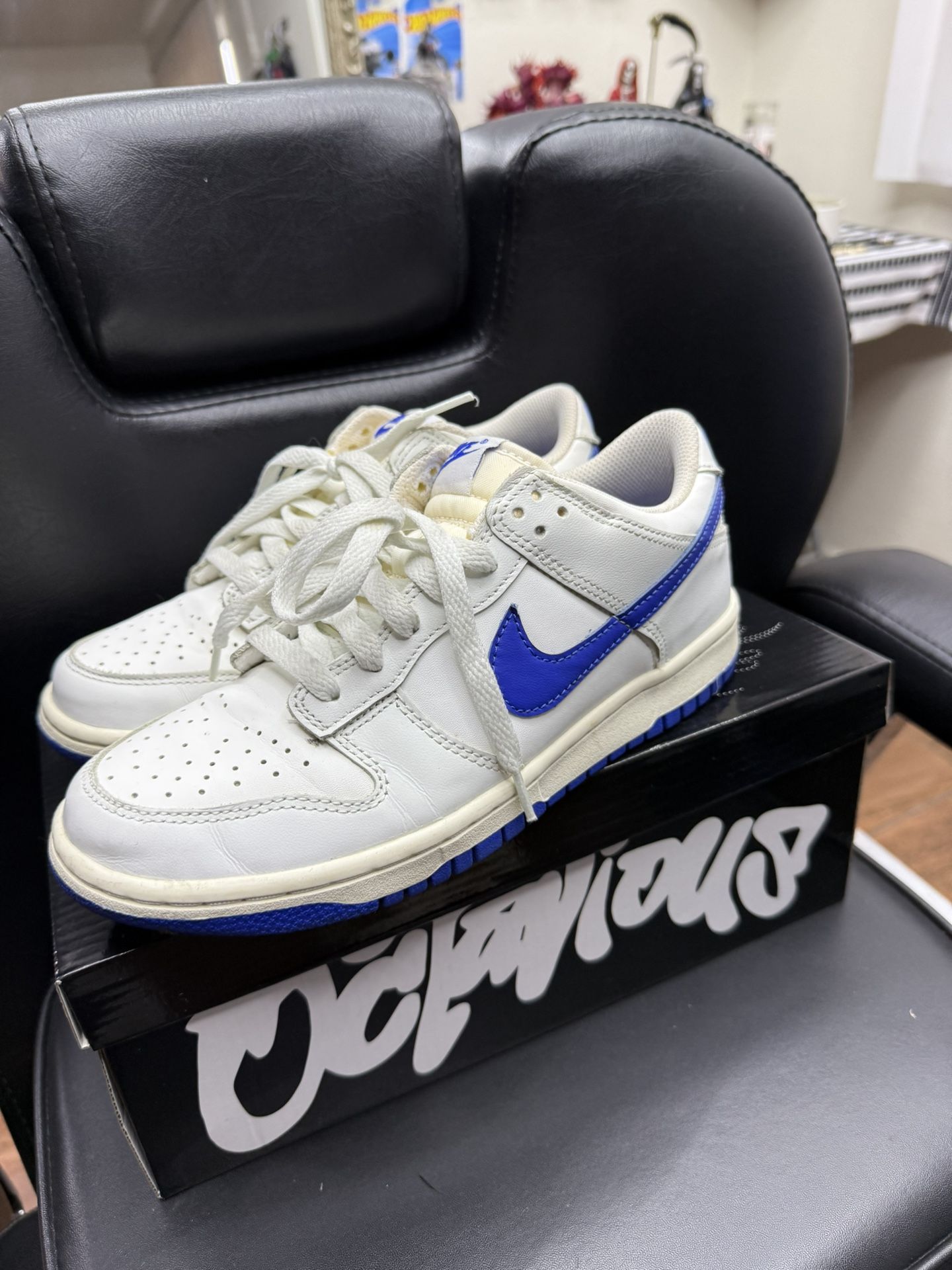 Nike Dunks Size 6y