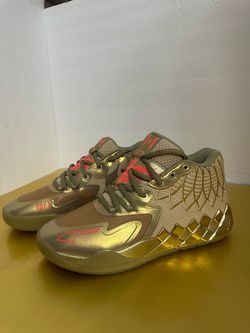 Men’s sneakers
