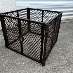 Brown 4 Panel Free Standing Play Yard with Door! Great for Pet Dog Animal Containment as well! Good condition! Each Panel 34x26in 