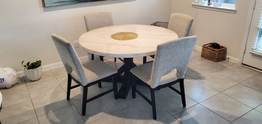 Dining Set 4 Chairs / Comedor de 4 sillas