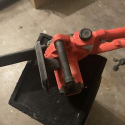 Electric Chainsaw 