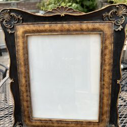 9 X 12 Antique Picture Frame W Backstand