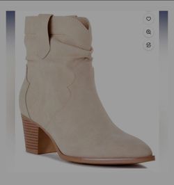 Super cute and style boots