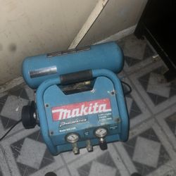 Makita Air Compressor