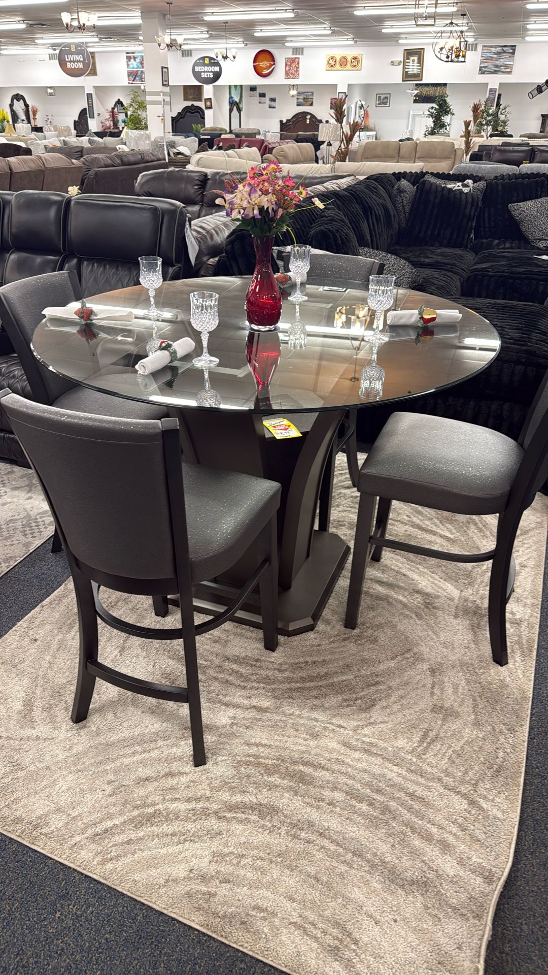 Table 4 Chairs 899 Was 1200 furniture mattress appliance 0-99 down no credit needed no intrest financing And Deliver available deals