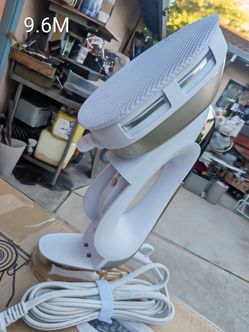 Steam iron