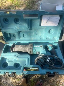 Makita Saw