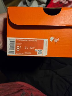 Brand new Nike woman's cleats