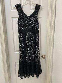 Pretty dress with lace
