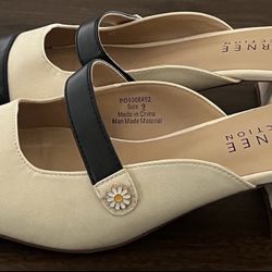 Journee Collection Womens DALLA Black-Ivory Block Heels 9