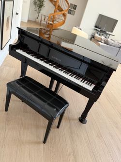 Schumann Baby Grand Piano with Bench