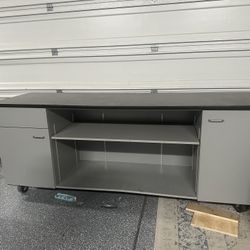 Beautiful Sturdy Work Bench Rolling Cabinet Storage Shelves