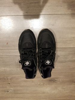 Nike Air Huarache Size 11