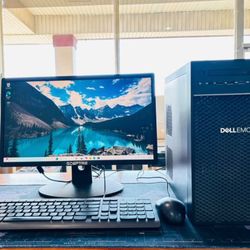 DELL PowerEdge T40 PC  Intel Xeon 3.50Ghz 16GB RAM 256GB SSD Windows 11 Pro