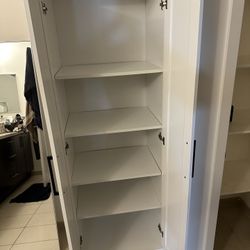 Linen Closet 