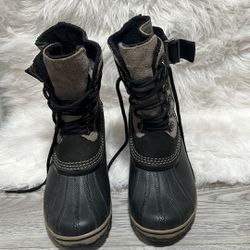 Sorel Fancy Lace II Womens Black Gray Suede Waterproof Winter Boot Size 8.5 