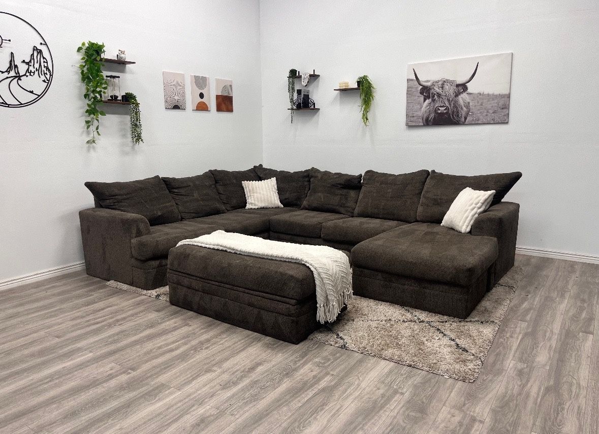 Grey Sectional Couch - Free Delivery 
