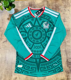 2026 Mexico Long Sleeve Jersey (Player Version)  Size XL.          Slim Fit