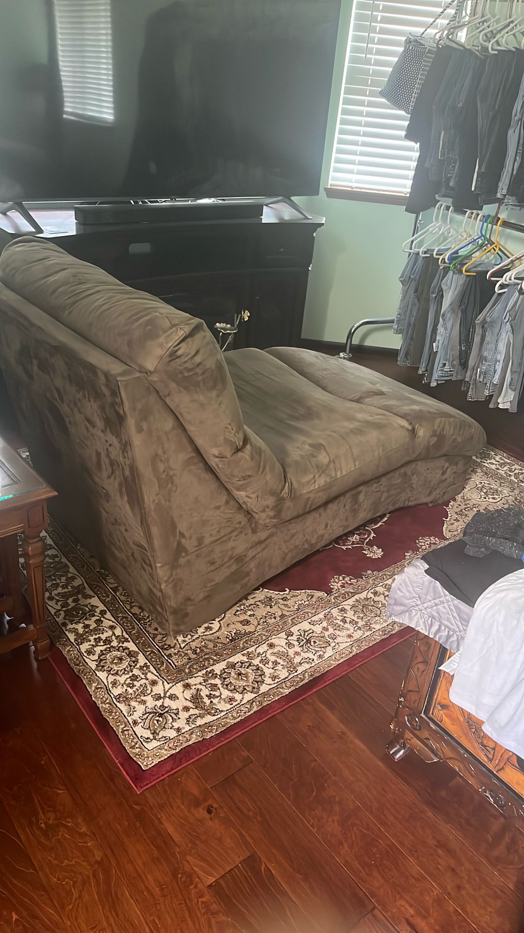 CHAISE COUCH