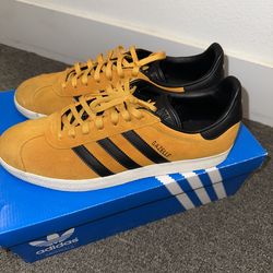 Adidas  men shoes