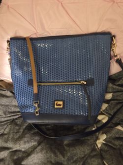 Dooney And Bourke 