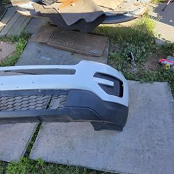 2017. Ford. Explorer. Bumper. Cover