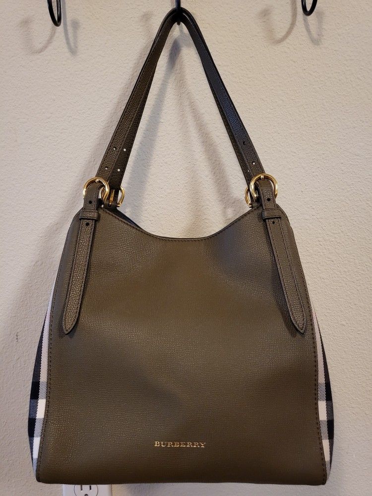 Authentic BURBERRY Canterbury Derby Nova House Check Leather Shoulder Bag(LIKE NEW)