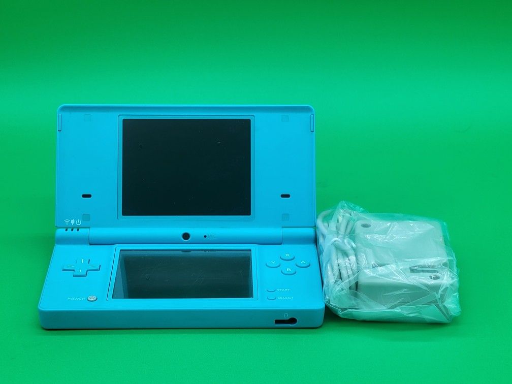 Nintendo DSI Blue
