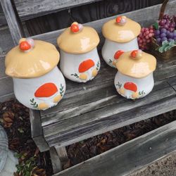 Canree Set A long With Two Brass Baskets With 🍇