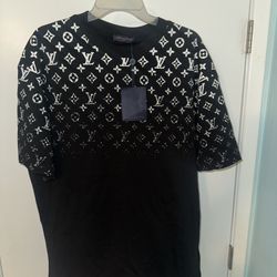 Lv Shirt